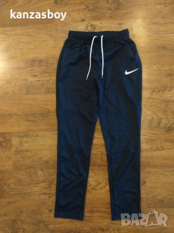 Nike - страхотно мъжко долнище КАТО НОВО , снимка 5 - Спортни дрехи, екипи - 43717207