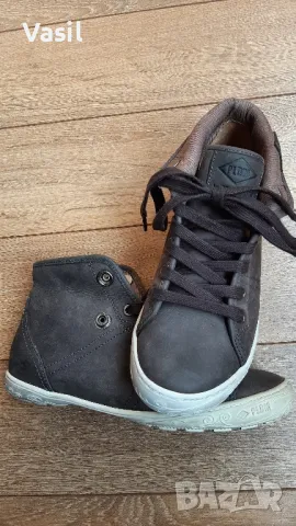 Palladium обувки момче 36 р-р