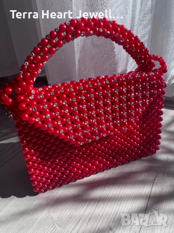 Дамска чанта от перли и кристали, снимка 9 - Чанти - 52502120