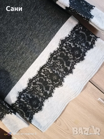 Есенна блуза с дантела , снимка 3 - Блузи с дълъг ръкав и пуловери - 51748842