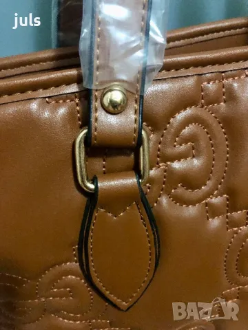 Gucci - дамска чанта, снимка 4 - Чанти - 49338094