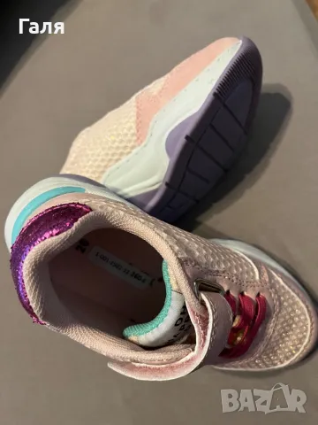 НОВИ! Маратонки за момиче, снимка 4 - Маратонки - 49747527