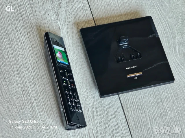 Безжичен стационарен телефон Grundig , снимка 2 - Друга електроника - 50698511