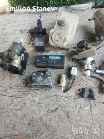 Части за Мерцедес 190 , снимка 10 - Части - 53167541