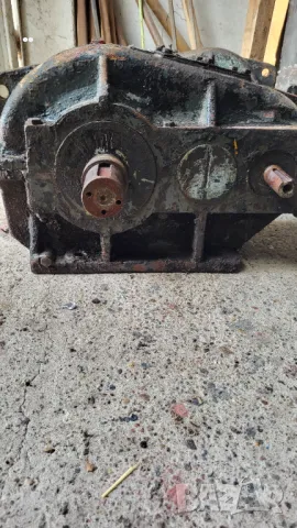 Редуктор РДЦ-250. Редуктори, снимка 2 - Други машини и части - 47529293