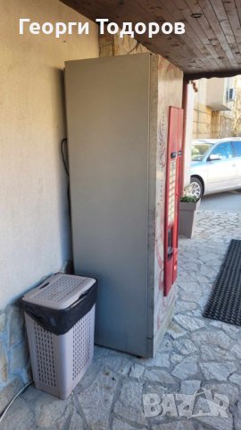 Продавам вендинг кафе машина Saeko 600, снимка 3 - Кафемашини - 43758541