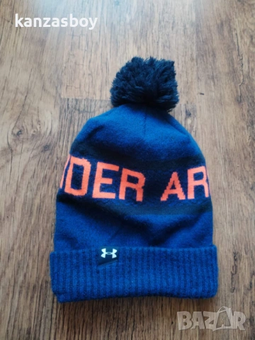 under armour - страхотна зимна шапка КАТО НОВА, снимка 3 - Шапки - 53584830