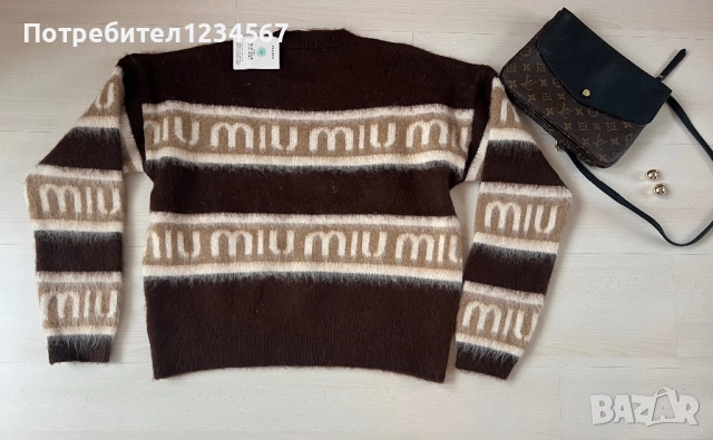 Нов пуловер Miu Miu oversize с етикет, снимка 4 - Блузи с дълъг ръкав и пуловери - 52584989