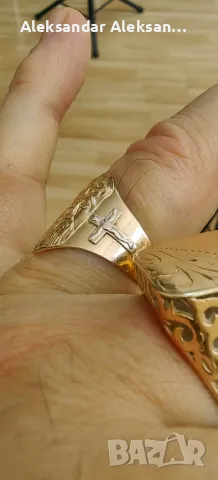 Златен пръстен със лика на ИСУС ХРИСТОС, снимка 4 - Пръстени - 49870177