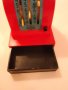 Играчка касов апарат -1960г натискасе черния бутон и излиза чекмеджето със звън и при затваряне , снимка 9