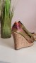 Цветни дамски обувки на платформа, снимка 1 - Дамски ежедневни обувки - 32665238