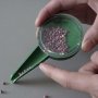 4398 Градински инструмент мини сеялка за семена с дозатор, снимка 2
