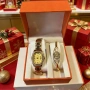Луксозен дамски комплект: Елегантен часовник с кристали и стилна гривна в подаръчна кутия, снимка 4