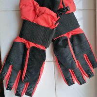 Продавам детскоюношески ръкавици за сноуборд /ски висок клас с мембрана Hipora и термоизолация Tinsu, снимка 4 - Ръкавици - 43944915