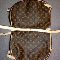 ”LOUIS VUITTON” - дамски чанти, шалове и колани, снимка 4 - Чанти - 18219219