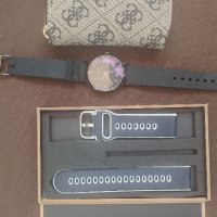 Часовник и портмоне +2 каишки за часовници , снимка 1 - Портфейли, портмонета - 44110600