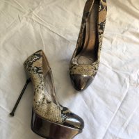 Rebbeca Miu Дамски змийски обувки с метален ток пирон, снимка 1 - Дамски елегантни обувки - 32814659
