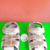 Английски детски сандали естествена кожа-M&S, снимка 3 - Детски сандали и чехли - 28537454