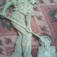 Леяр работник метална статуетка пано 6748, снимка 5 - Колекции - 27009201