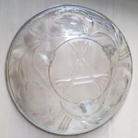 Продавам луксозна фруктиера масивно стъкло с 3 крачета  гравюри, снимка 4 - Прибори за хранене, готвене и сервиране - 35496518