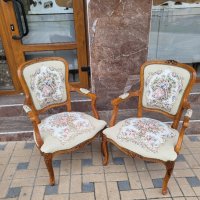 Френски кресла с гобленова дамаска , снимка 1 - Антикварни и старинни предмети - 43073730
