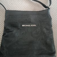 Нова! Прекрасна чанта Michael Kors, снимка 10 - Чанти - 39791512