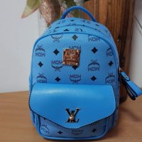 Синя раница  Louis Vuitton , снимка 1 - Раници - 35492485