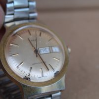 Стар автентичен мъжки часовник ''Timex'', снимка 3 - Мъжки - 43837317