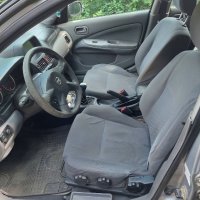 nissan Almera 1.5 на бензин и газ 98 кс, снимка 8 - Автомобили и джипове - 43687273