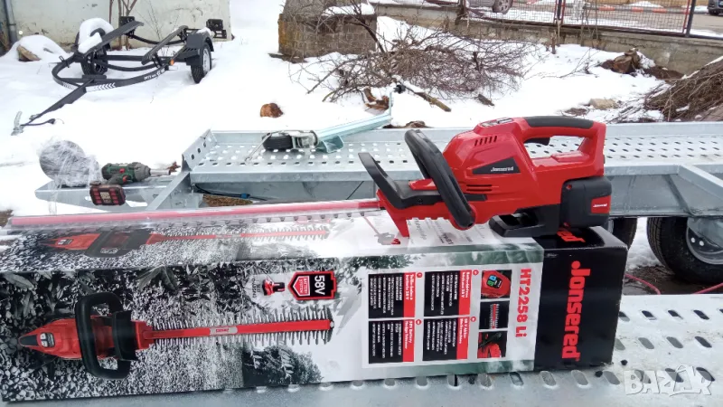 Акумулаторен храсторез за жив плет-Jonsered HT2258 LI-Нова, снимка 1