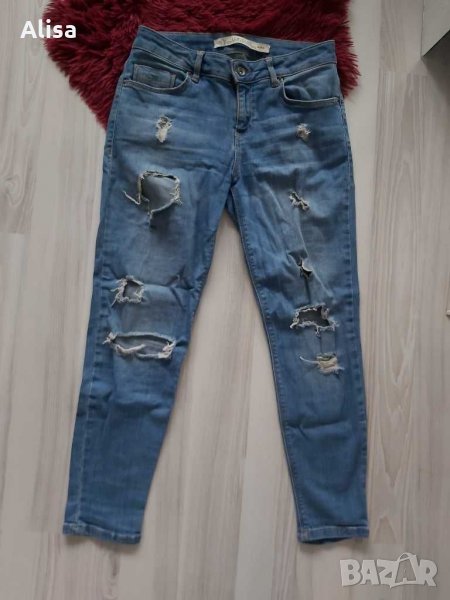 Дамски накъсани дънки, снимка 1