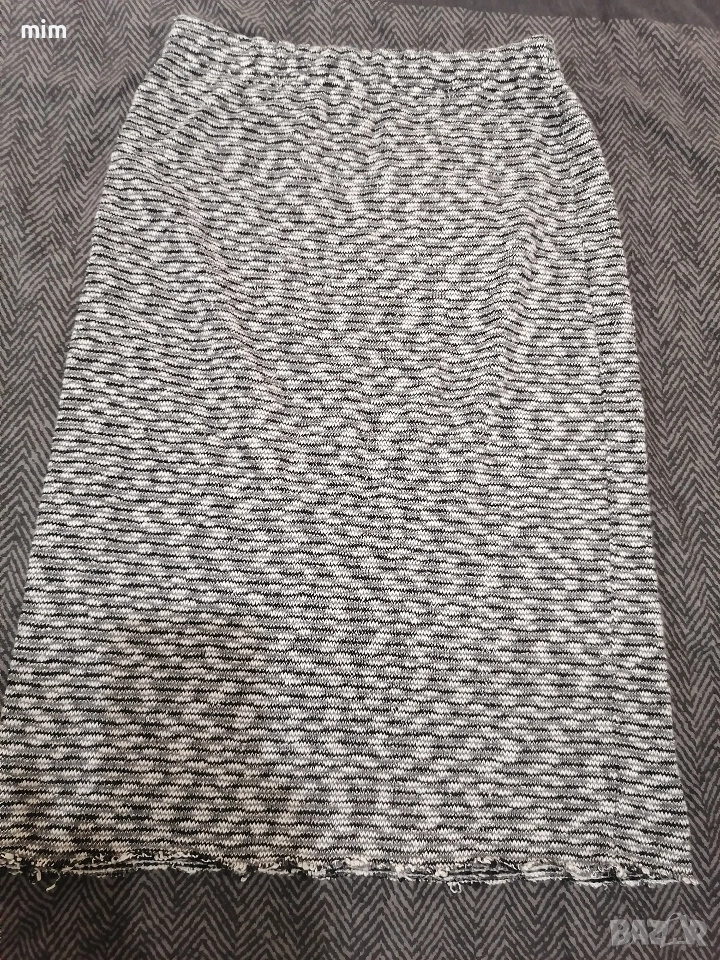 Рокля и пола на Pause I комплект, снимка 1