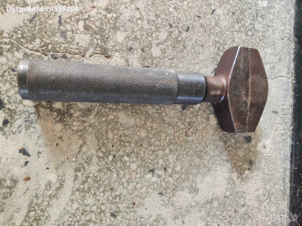 Формовъчен / занитващ чук, снимка 1