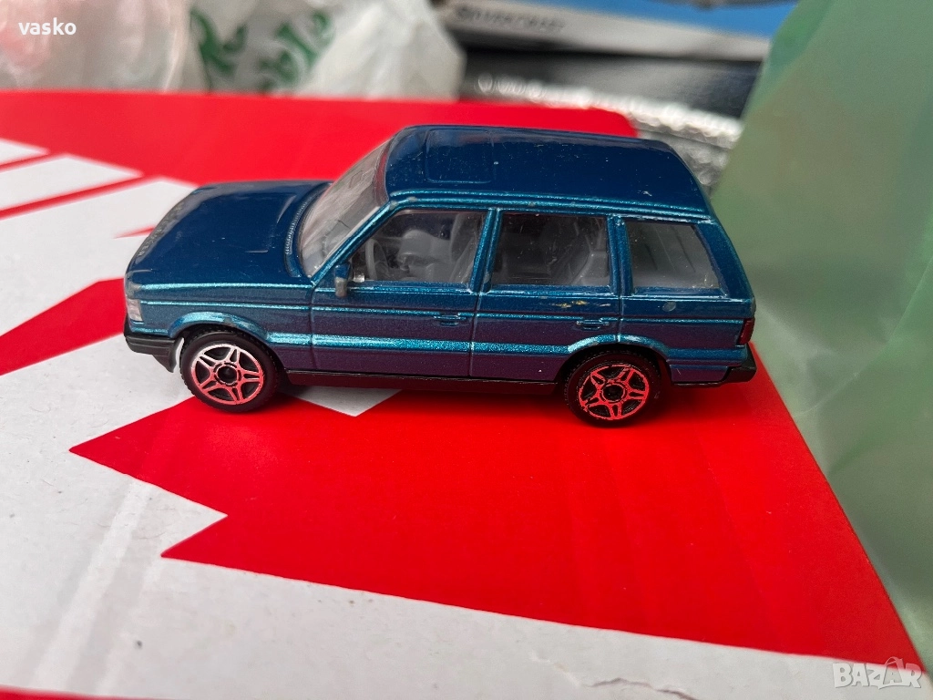 Италианско Бураго 1:43 Ровър, снимка 1