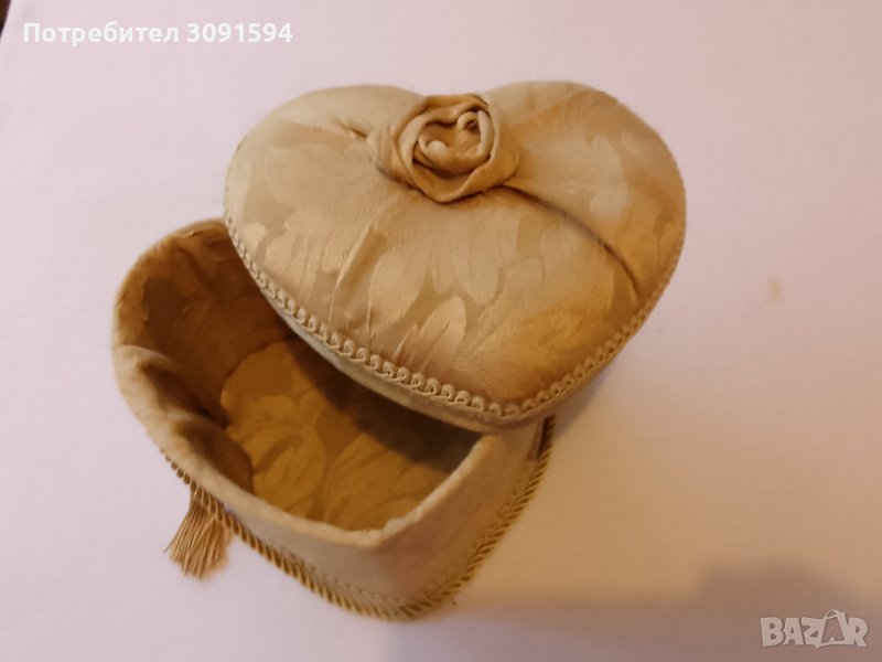 Кутия , чантата за бижута 30 те години , снимка 1