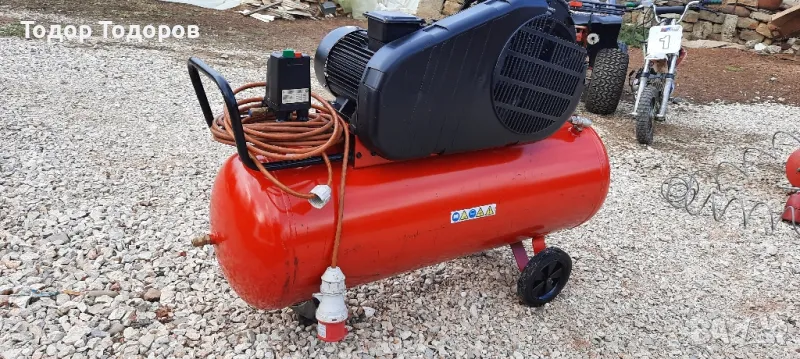 Компресор ТРИГЛАВ 150 литра 600 в минута 230/400V Италия , снимка 1