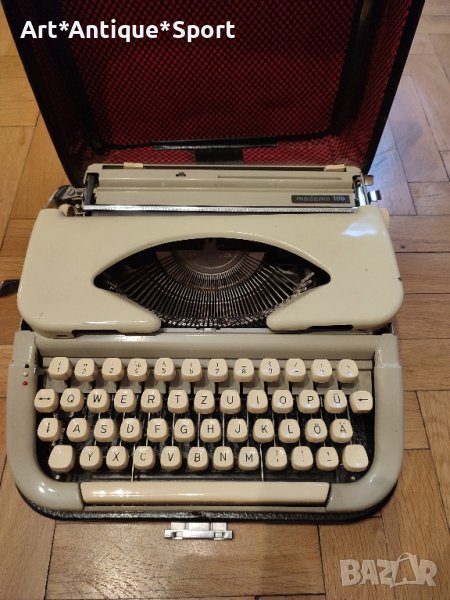 Антикварна Пишеща Машина "Madame", снимка 1