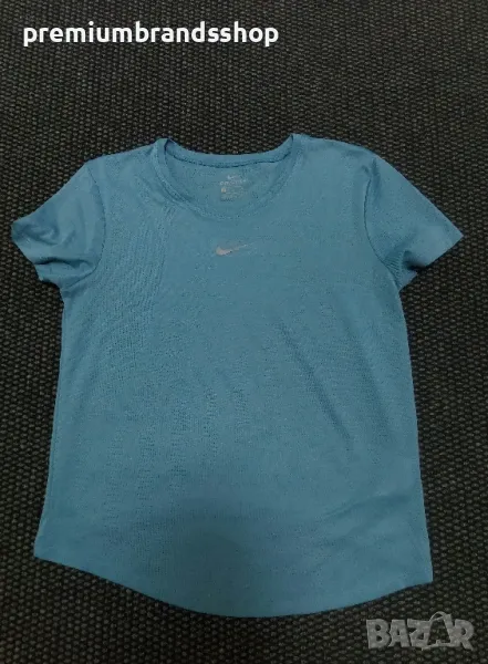 Nike тениска дамска S размер , снимка 1