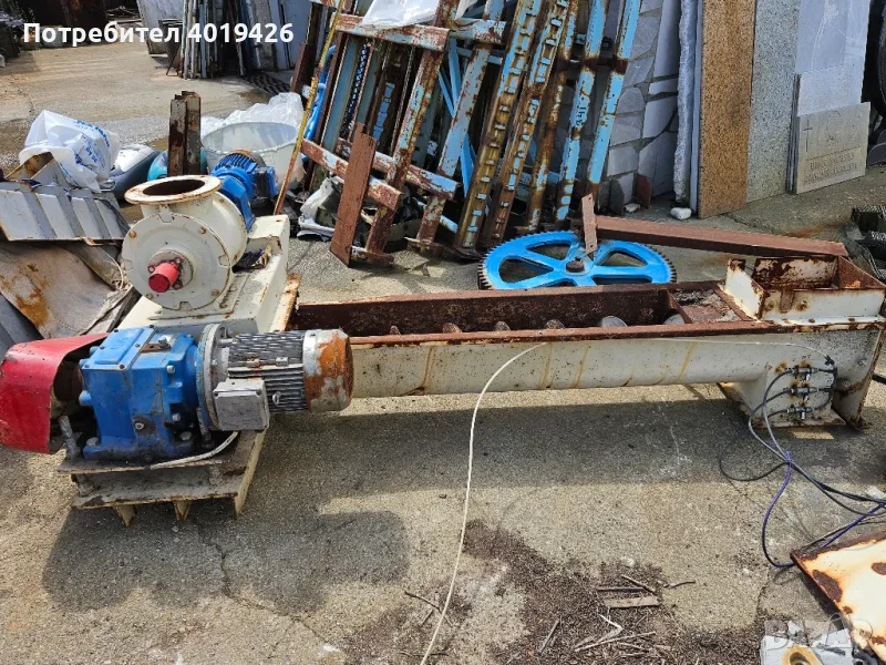 шнек с редуктор и подаваща клапа, снимка 1