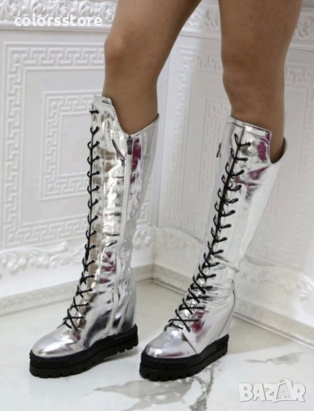 Ботуши на платформа - сребриста лъскава кожа с черно ходило - BPL20, снимка 1