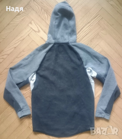 Оригинално юношеско горнище Nike Tech Fleece Windrunner Hoodie, снимка 2 - Спортни дрехи, екипи - 52111297