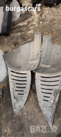 Подкалник предна част ляв десен Peugeot 407 - 30лв