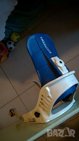 Сноуборд Burton-ръчна израбтка-Австрия с автомати Freestyle, снимка 10 - Зимни спортове - 43427404