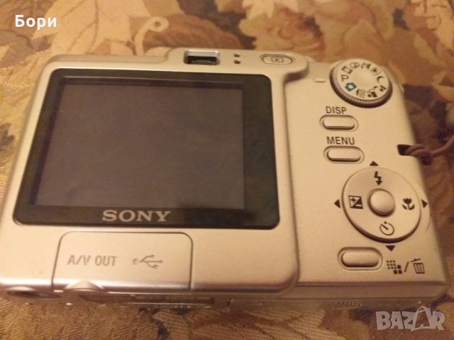 Цифров фотоапарат Sony DSC-W35, снимка 11 - Фотоапарати - 27302771