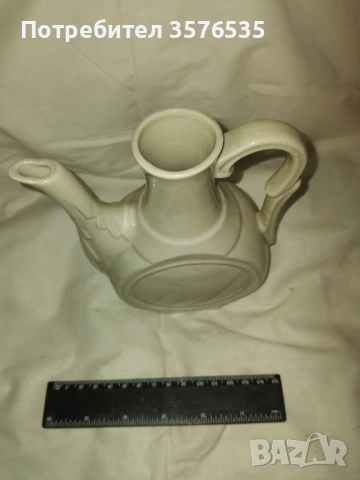 Продавам порцеланова каничка., снимка 2 - Антикварни и старинни предмети - 53309818