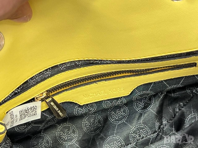чанти MICHAEL KORS 💫 26 cm x 16 cm , снимка 10 - Чанти - 51446726
