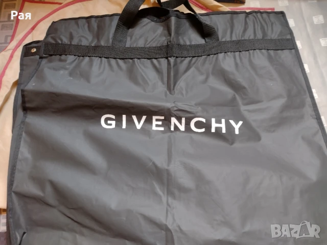 Калъф за дрехи GUCCI® , Guy Laroche, Versace, Philipp Plein и др, снимка 8 - Други - 50731677