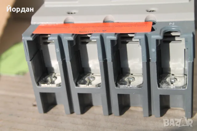 Автоматичен предпазител ''50А Schneider'' NCS 100 S40 50N, снимка 10 - Друга електроника - 49169311