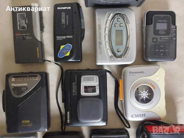 Лот единадесет мини касетофони, уокмени и други за части, снимка 3 - Други - 52572099