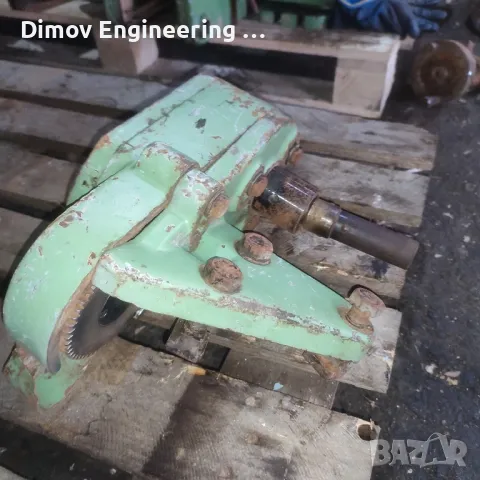 Карданна предавка за фреза Рухла, снимка 4 - Други машини и части - 49467400